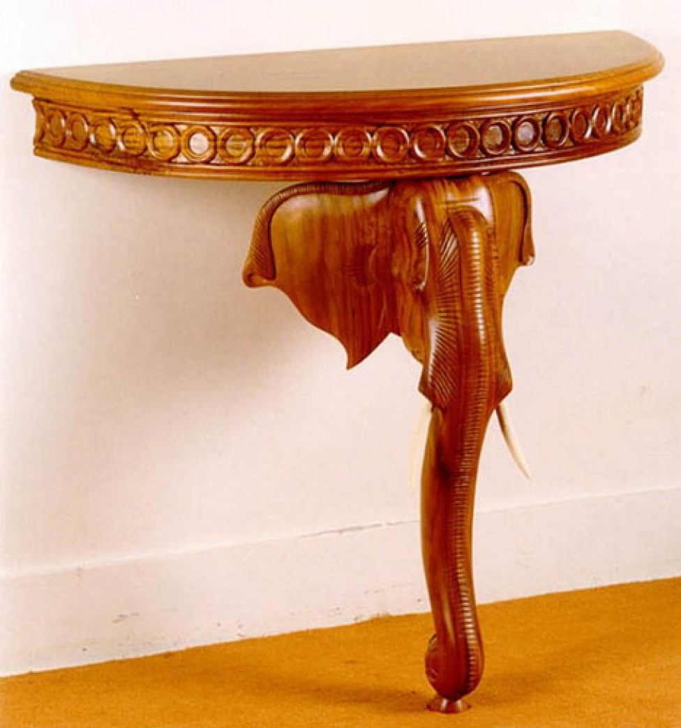 Elephant Stand